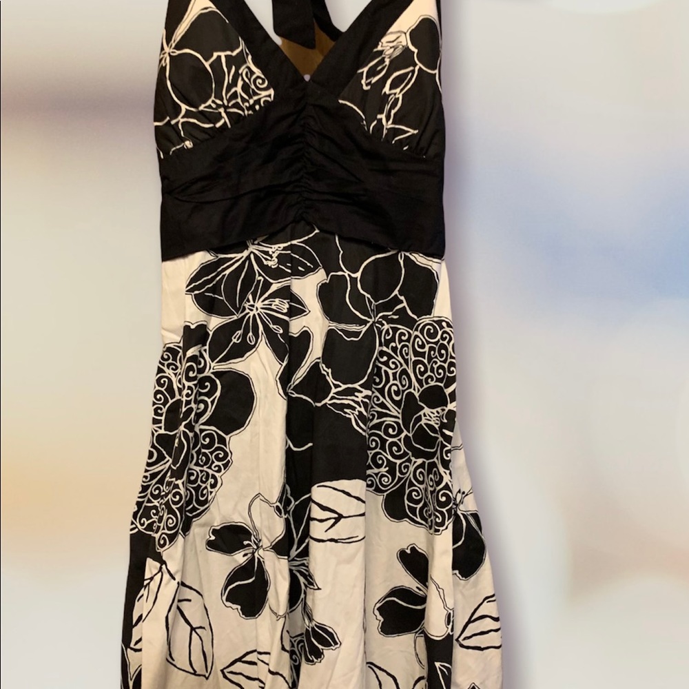 ♥️Ruby Rox Floral Halter Sundress - Picture 6 of 11